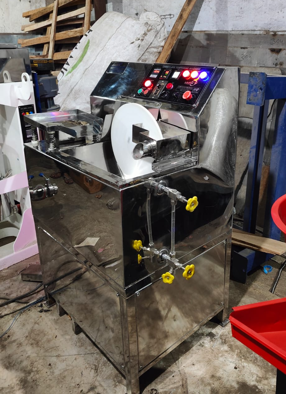 Laxmi Engineering Chocolate Tempering Machine